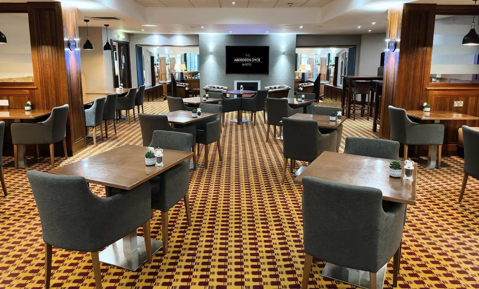 The Aberdeen Dyce Hotel Zewnętrze zdjęcie